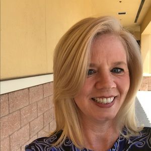 Meet your Posher, Sharon